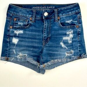 American Eagle Women’s 4 Super Hi Rise Shortie Stretch  Shorts Jeans Distressed